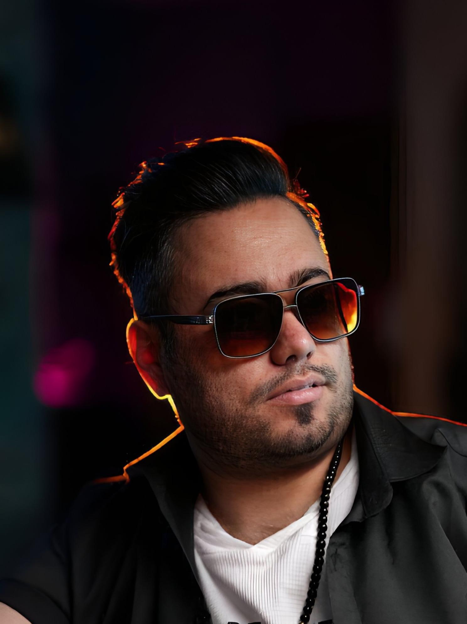 Arash Azad